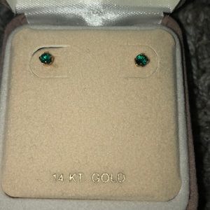 14 KT Gold GENUINE Emerald Earrings